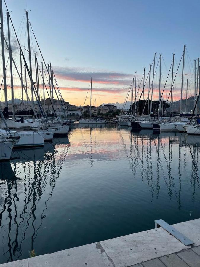 Terrazza Alla Cala Palermo Eksteriør billede